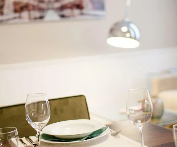 Urania - Mai's Appartement Vienne