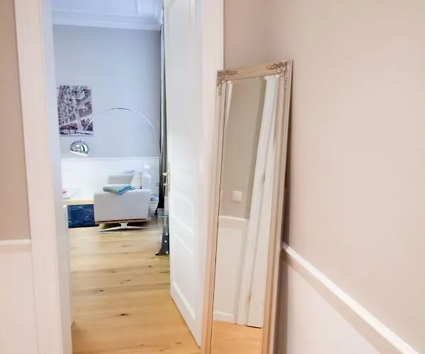 Appartement Urania - Mai's