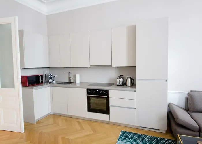 Urania - Mai's Appartement
